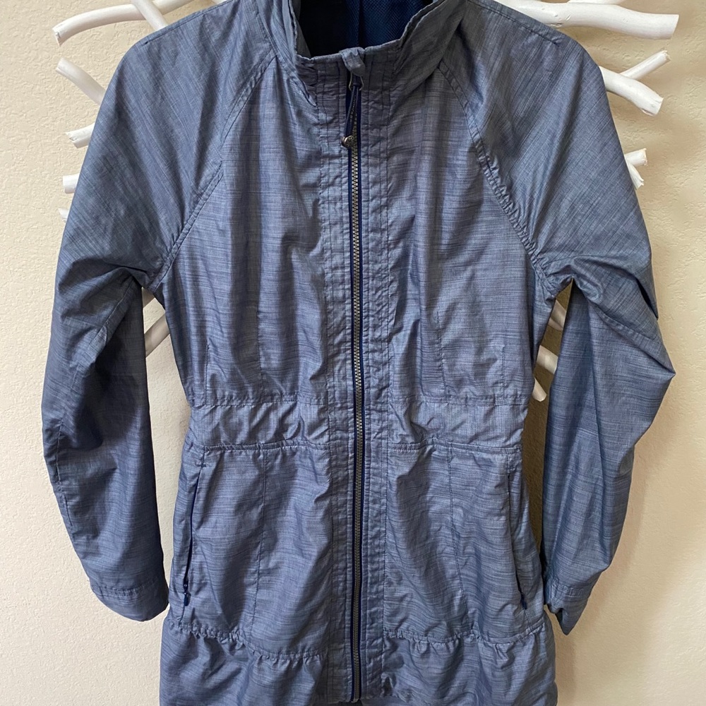 Athleta light weight jacket